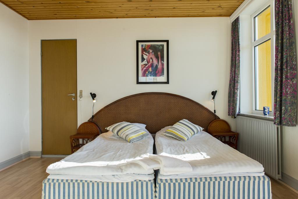 Badehotellet Grenaa Strand Exterior foto